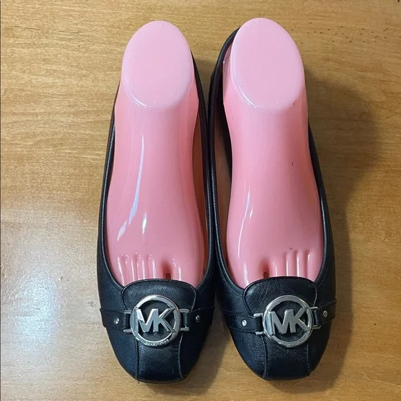 Michael Kors Black Leather MK Logo Ballet Flats. Size 10 - Picture 3 of 14